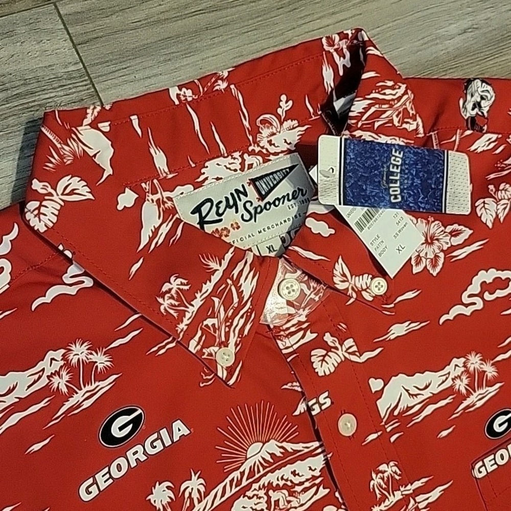 Reyn Spooner University Of Georgia Adult XL Red Button Front NCAA Hawaiian NEW